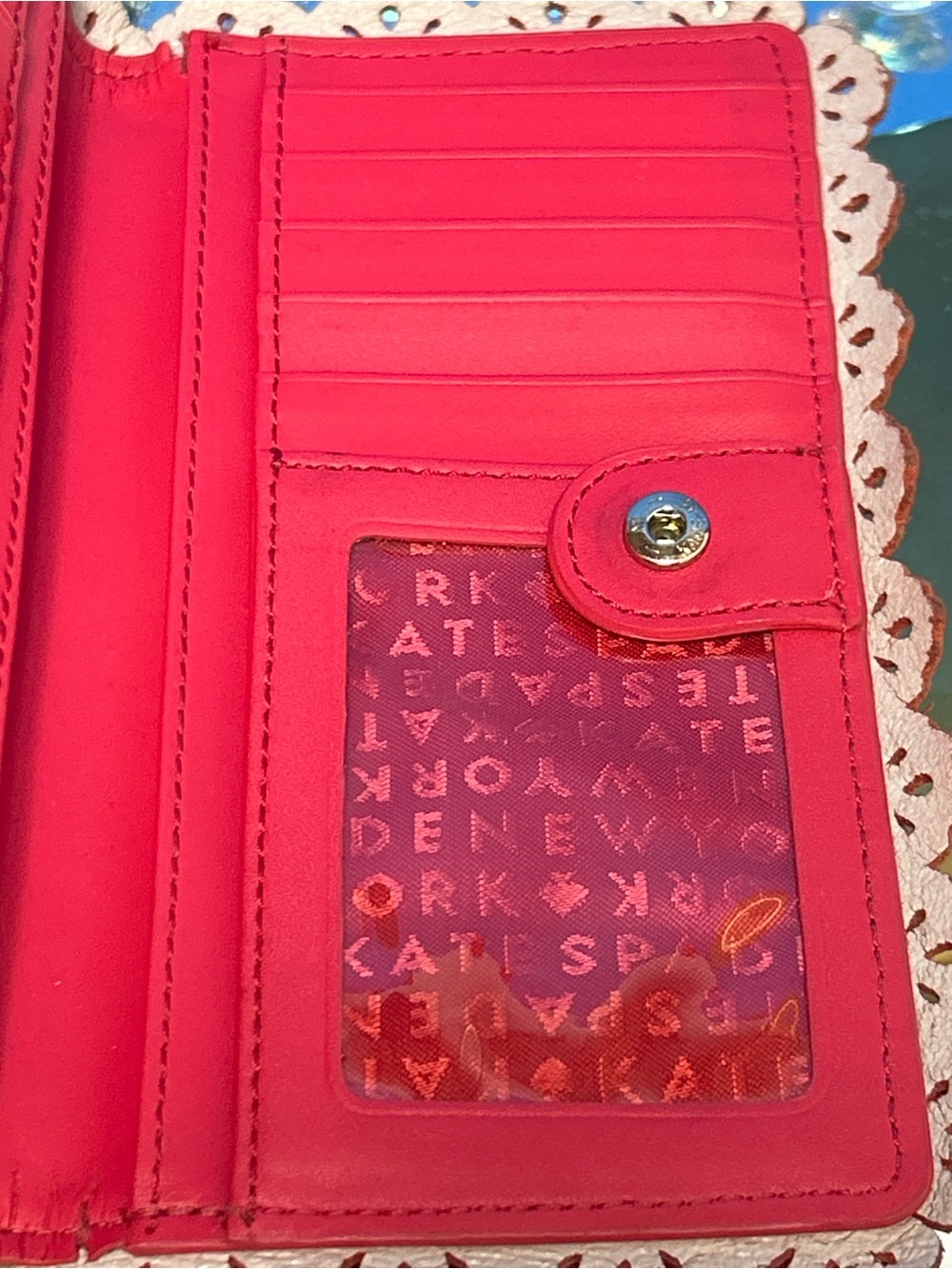 kate spade red scalloped leather continental wallet - Picture 7 of 15